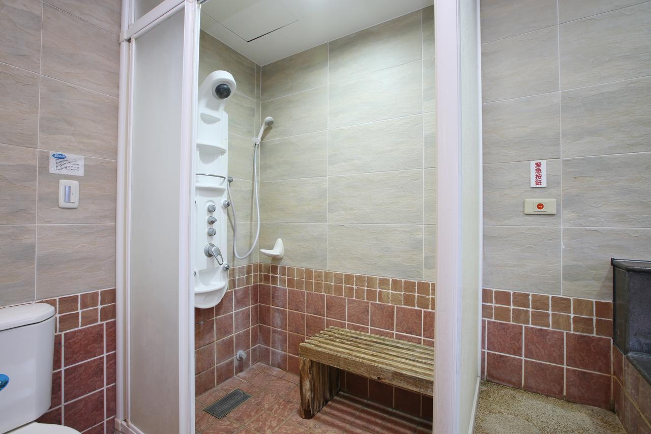Cyuan Tang Hot Spring Hotel Jiaoxi Zewnętrze zdjęcie